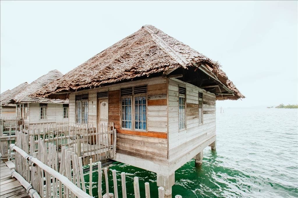3-Bedroom Overwater Bungalows